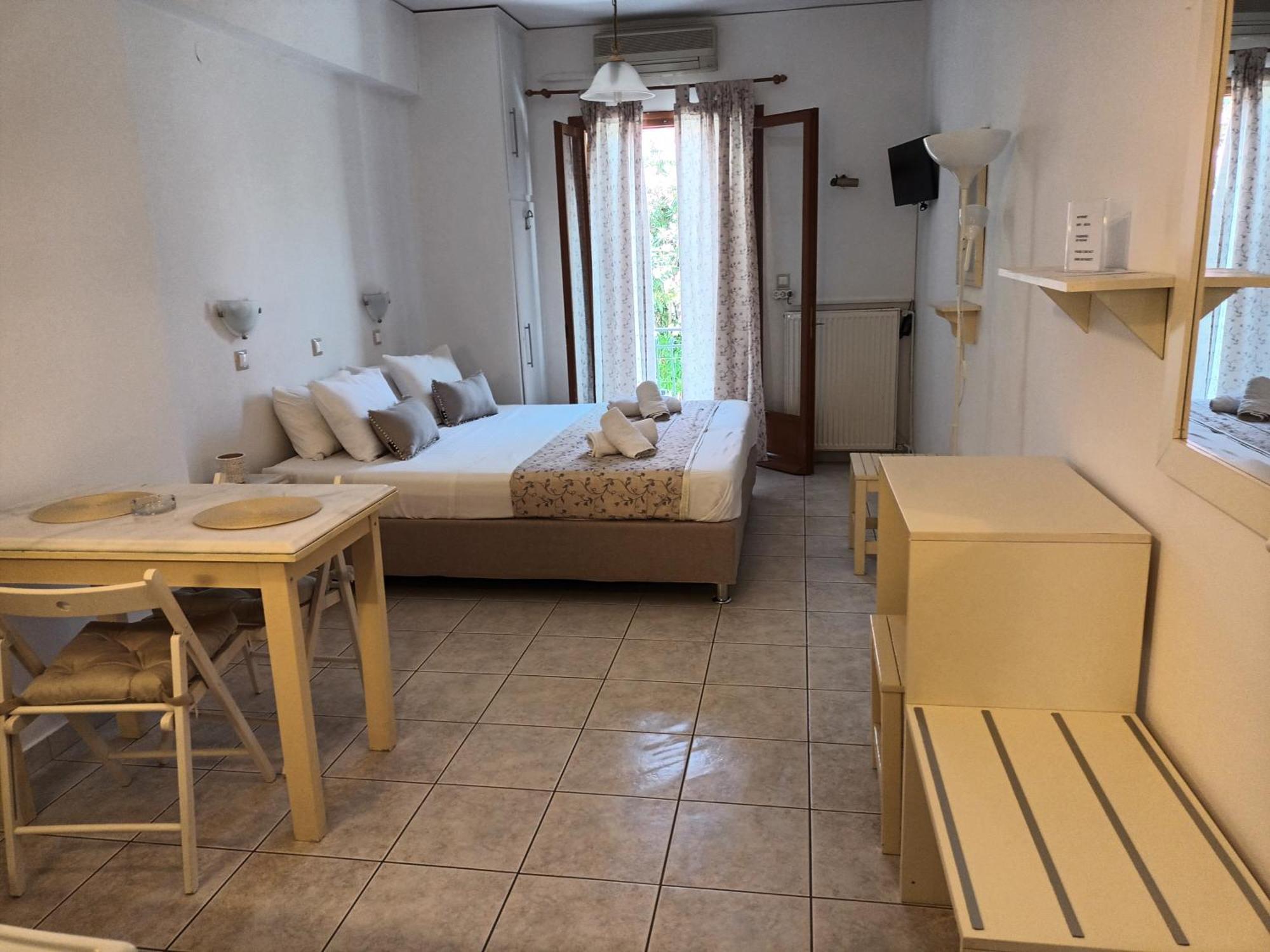 Argostoli Rooms Exterior foto